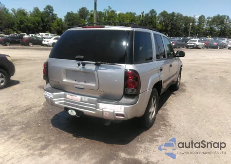 2005 Chevrolet Trailblazer Ls z USA, uszkodzony, nr VIN 1GNDT13S752216085